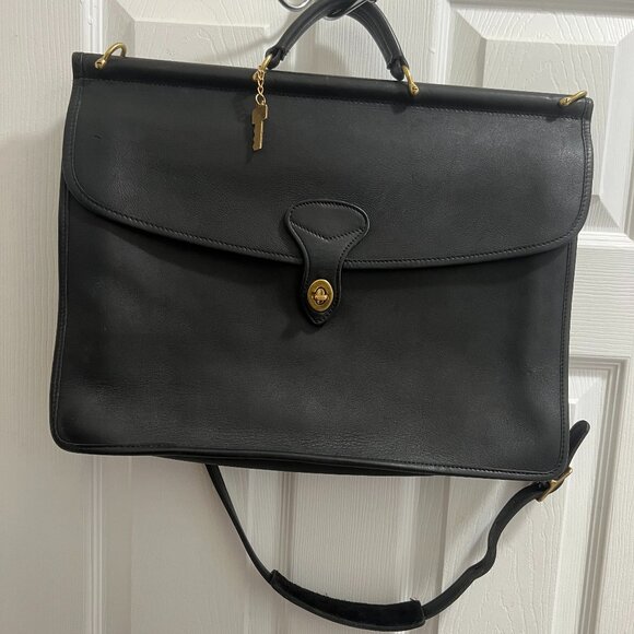 Jack Georges University Collection Single Gusset Flapover Black LeatherBriefcase